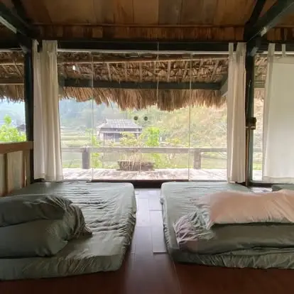 Không gian nghỉ mộc mạc tại LAYCAM HILL
